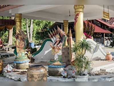 Wat Khao Khun Phanom
