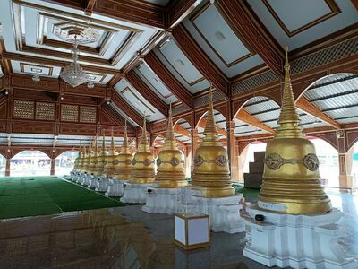 Wat Chedi (Ai Kai)