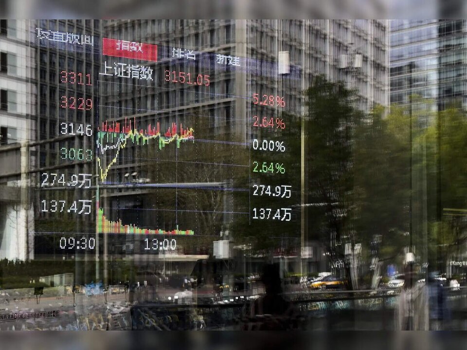Analysts Warn of Potential 'Tariff Shock' Amid Trade Negotiation Deadlock