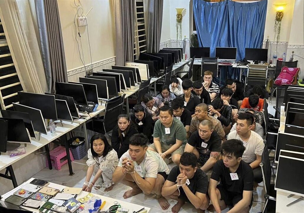 Cambodia Arrests Over 1,000 in Nationwide Cybercrime Crackdown