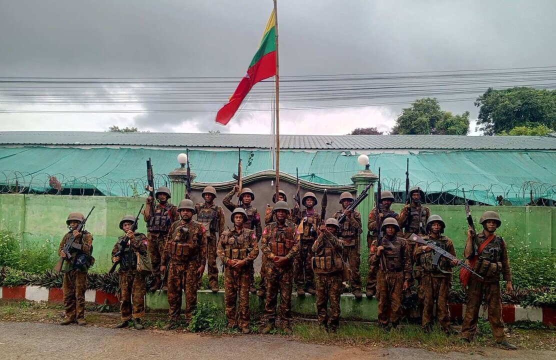 Myanmar Junta Reclaims Key Gold Mining Town