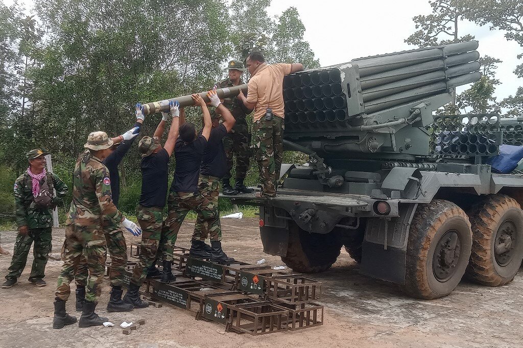 Airstrikes and Rocket Attacks Escalate Thailand-Cambodia Tensions