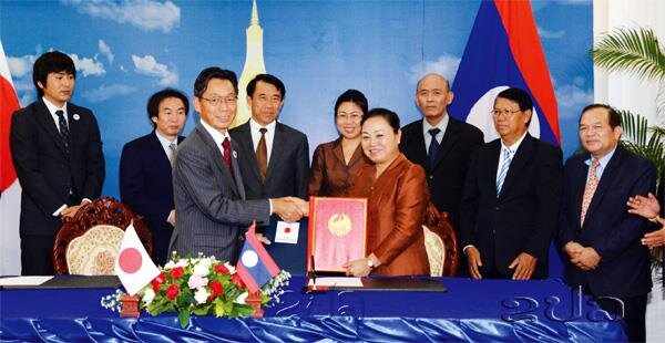 Japan Grants $2.85 Million to Boost Lao Human Resource Development