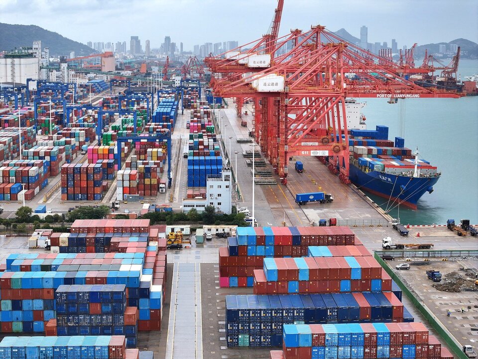 Laos Export Industry Under Strain Amid Rising U.S. Tariffs