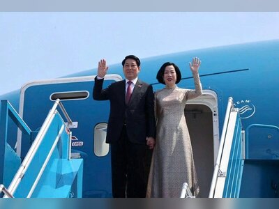 Vietnam President Begins Cooperation Tour in Africa