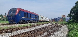 Vietnam Railway Industry Marks Gradual Progress