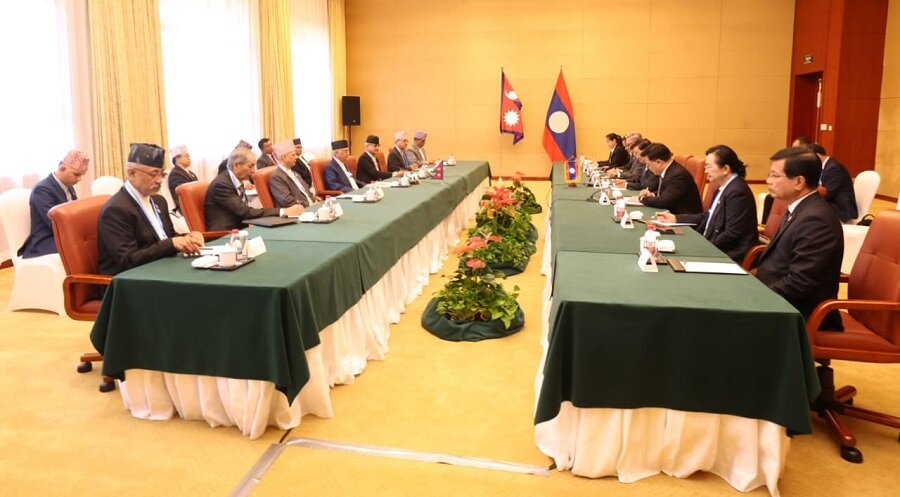 Nepal and Laos Leaders Hold Bilateral Talks in Tianjin