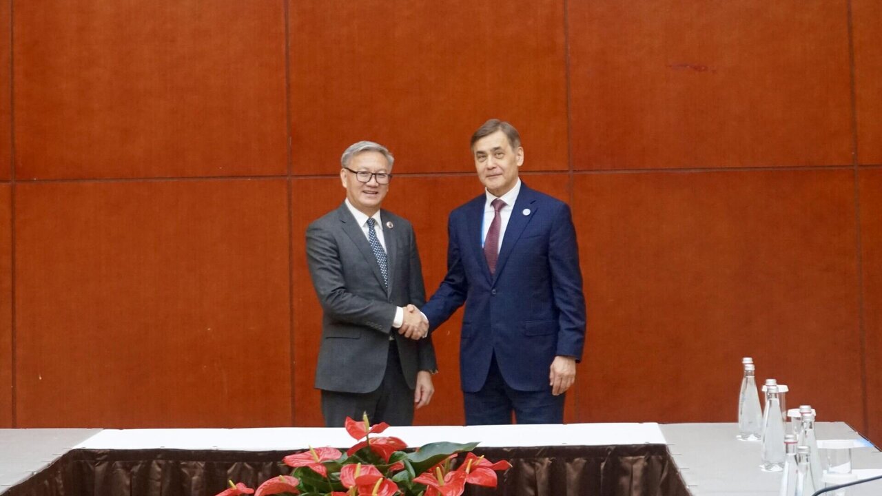 SCO Secretary General Meets Laos Foreign Minister