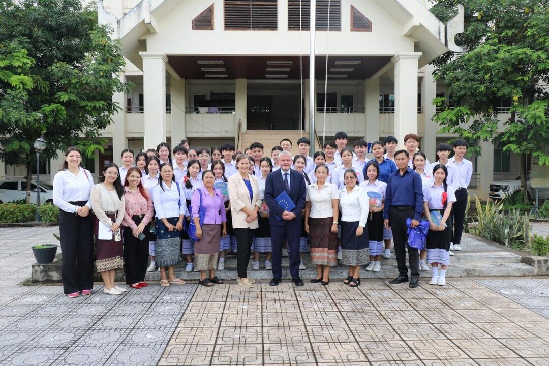 EU Ambassador Celebrates Back-to-School Week