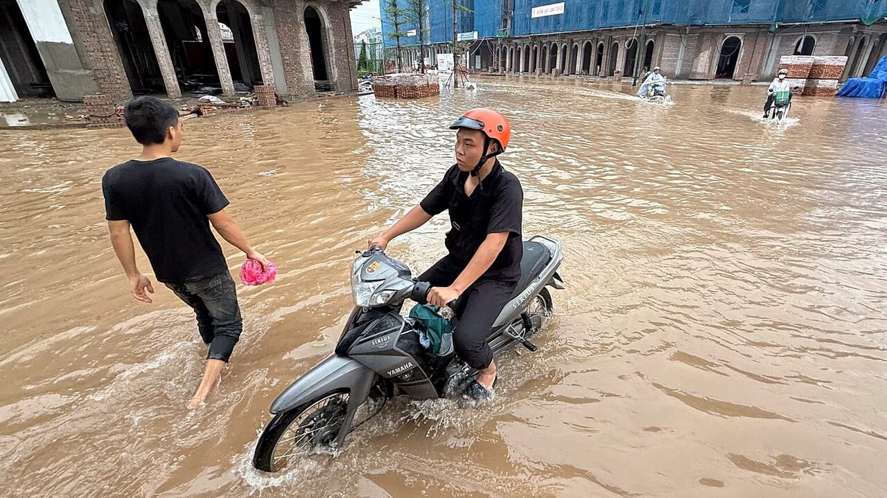 Laos Records High Road Fatalities in August
