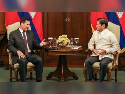 Philippine President Meets Cambodian Prime Minister