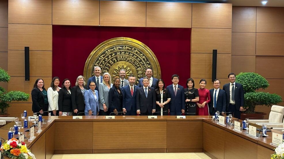 Oregon Lawmakers Strengthen Trade Ties with Vietnam