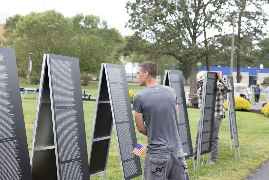 Vietnam Memorial Replica Honors Veterans in New Jersey