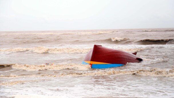 Tropical Storm Kills at Least 12 in Vietnam