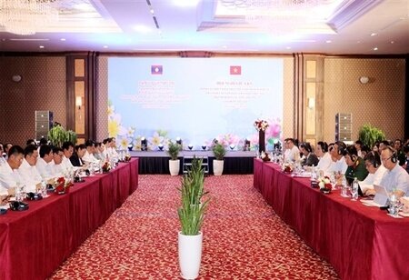 Vietnam and Laos Review Progress on Bilateral Cooperation