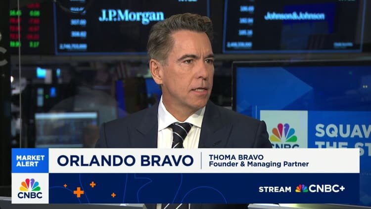 Tech Investor Orlando Bravo Warns AI Valuations Have Entered Bubble Territory