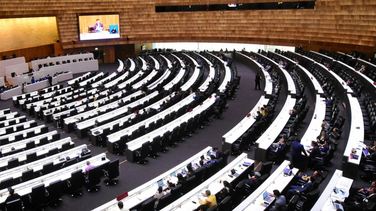 Parliament Begins Debate on Three Constitutional Amendment Bills