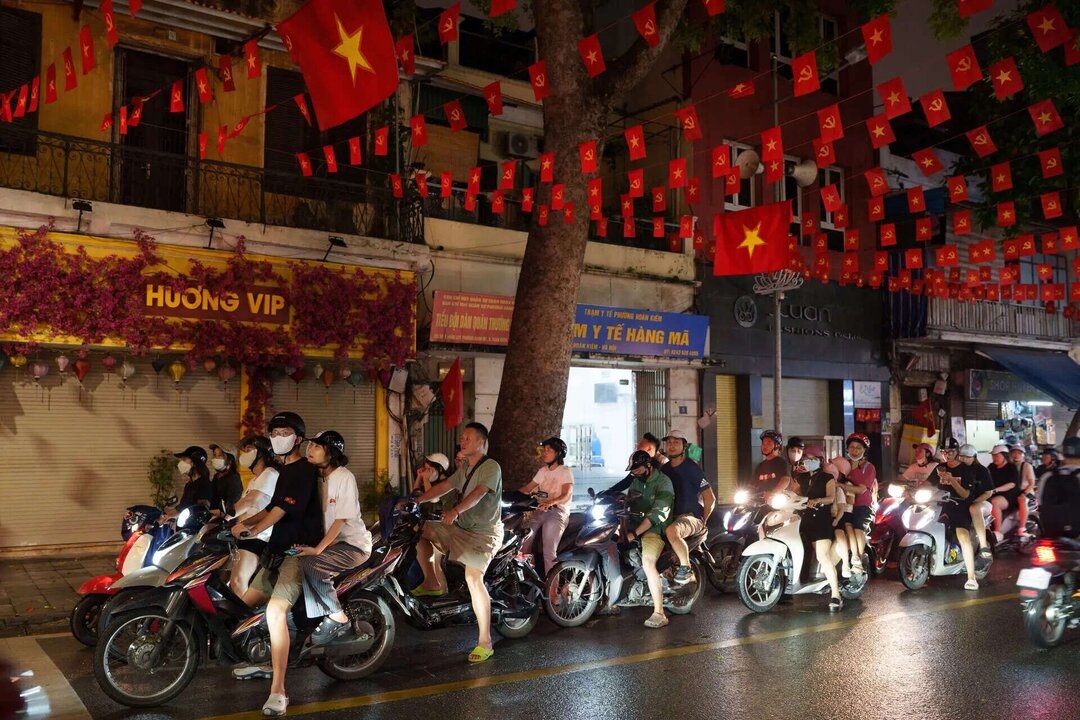 Japan Warns Vietnam of Job Risks from Motorbike Ban