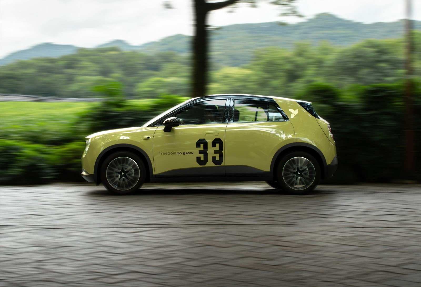 Nio Announces Firefly Expansion into Thailand and Teases Long-Range Battery Variant