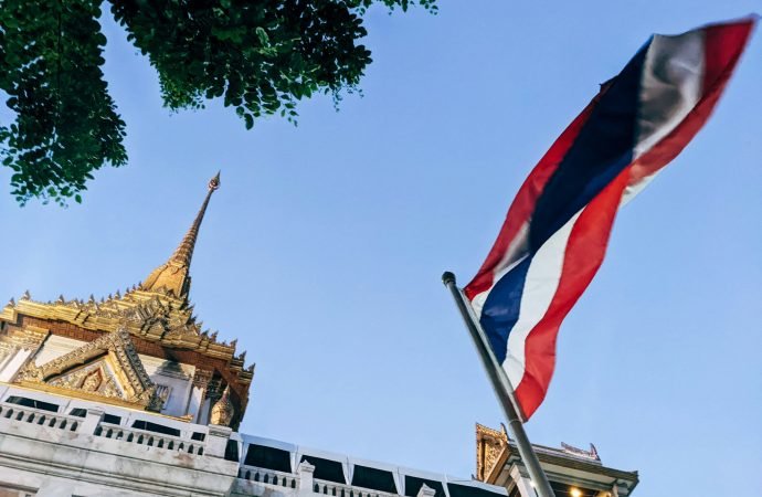 Thailand and Cambodia Begin Heavy Weapons Withdrawal Following US-backed Peace Accord