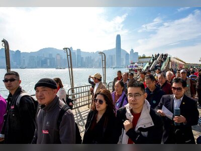Hong Kong Keeps Border Checkpoints on Normal Hours During Lunar New Year Holiday