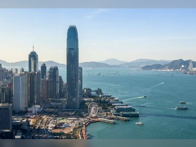 Hong Kong Dollar Bond Market Booms After Record-Breaking Year, Analysts Forecast Further Growth