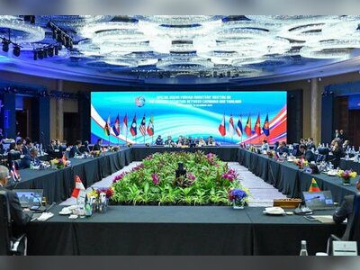 Thailand Airstrikes Cambodian Village Amid Border Talks as Clashes Persist