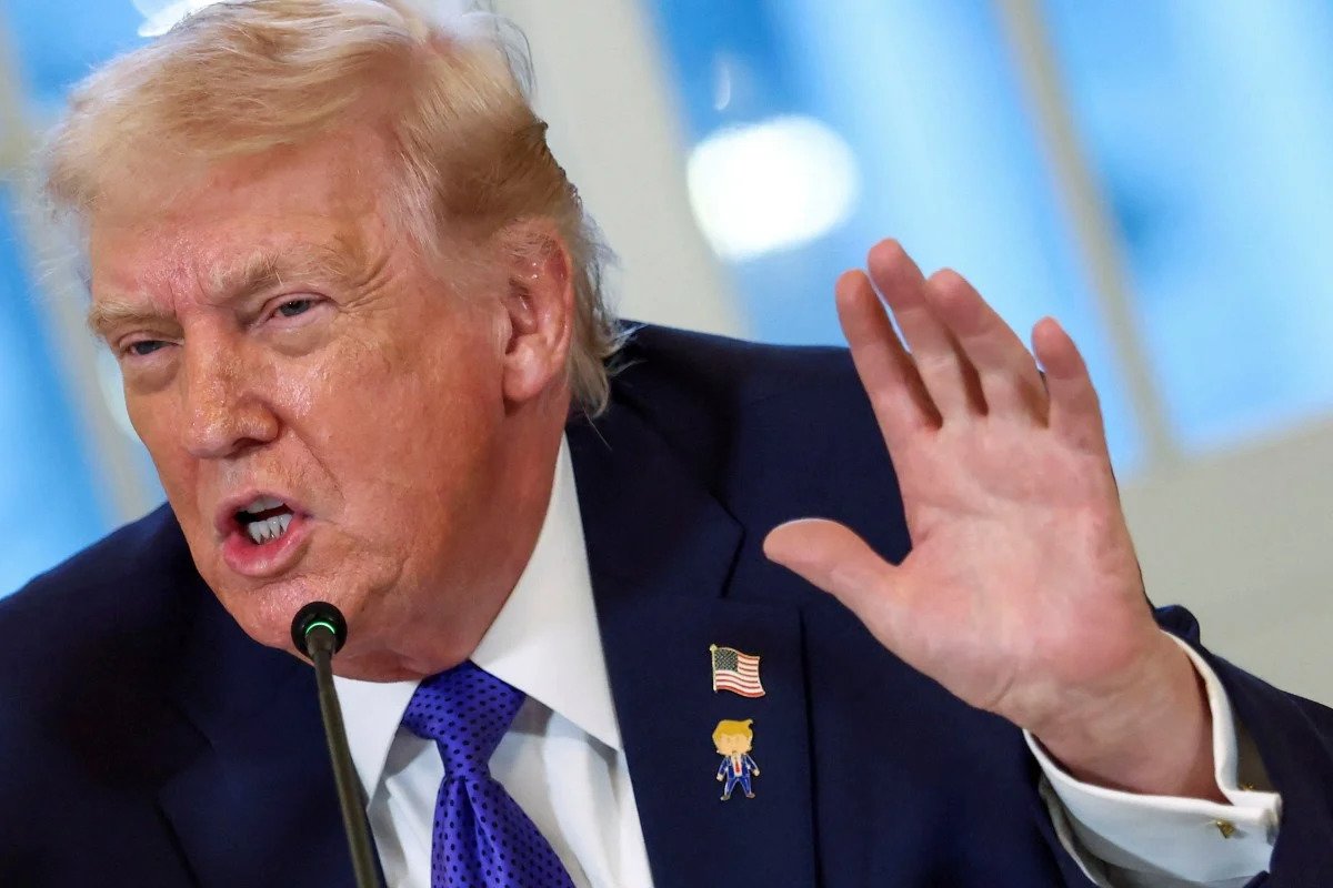 Trump Imposes Immediate Twenty-Five Percent Tariffs on Nations Trading with Iran Amid Rising Tensions