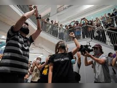 Former Apple Daily Executives Seek Reduced Sentences in Landmark Hong Kong National Security Case