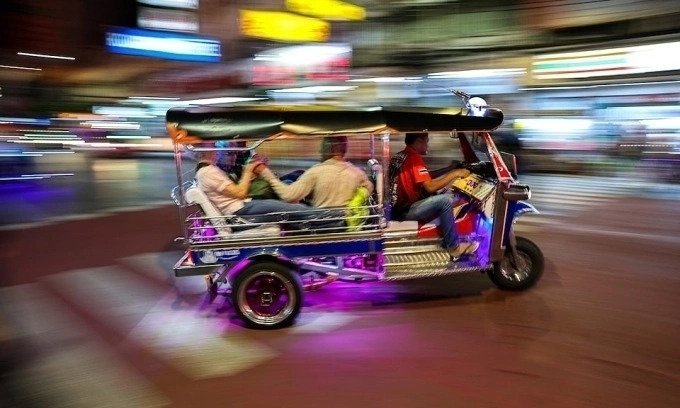 Viral Social Media Row Erupts After Filipino Tourist Says English Is ‘Useless’ in Thailand