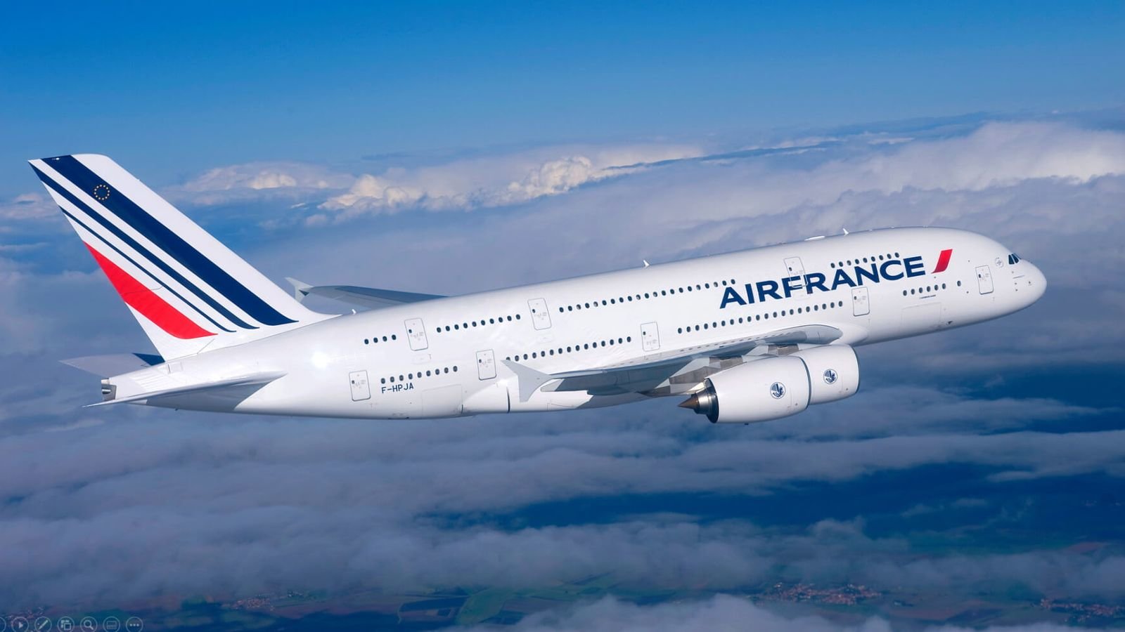 Air France and KLM Suspend Multiple Middle East Routes as Regional Tensions Disrupt Aviation