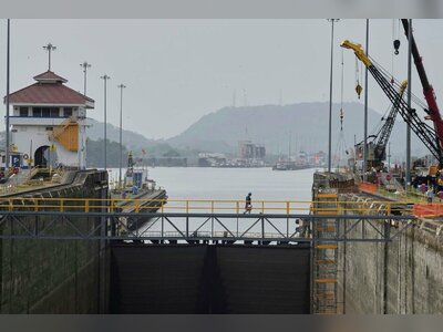 Panama Court Voids Hong Kong Firm’s Control of Canal Ports