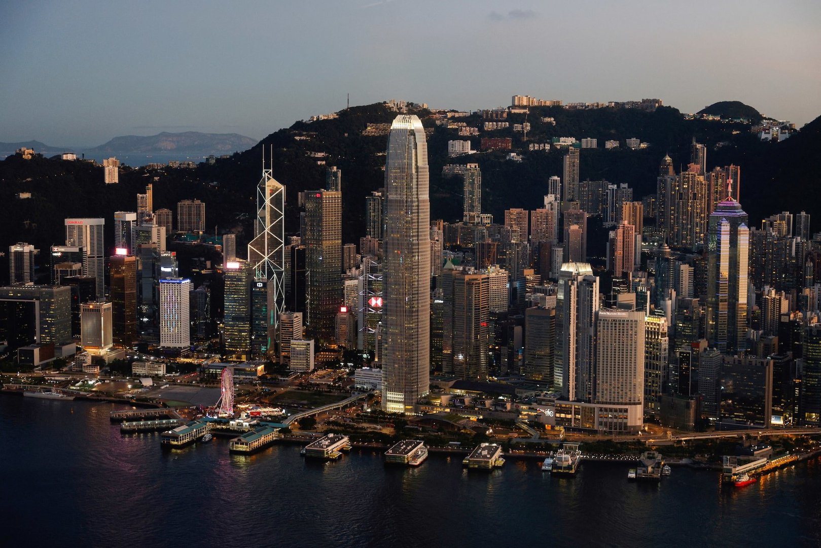 Hong Kong Regulator Warns of Widespread IPO Application Deficiencies, Tightens Oversight