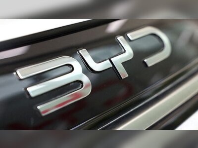 Hong Kong-Listed BYD Shares Poised to Open Lower as Market Sentiment Softens