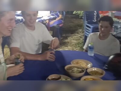 Tourists Mistake Thai Funeral for Food Hall and Are Greeted with Warm Hospitality