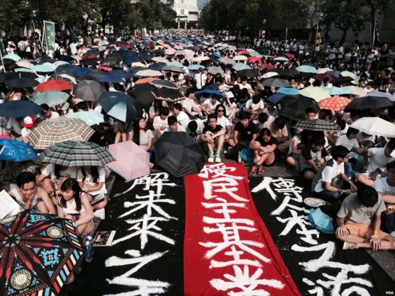 Historic Hong Kong Student Federation Votes to Dissolve Amid Intensifying Pressure
