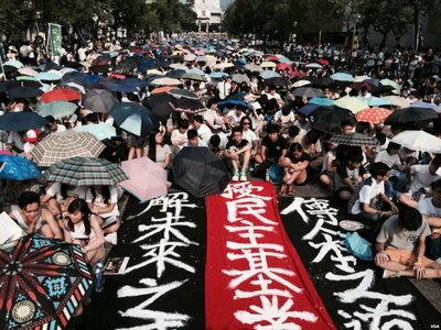Historic Hong Kong Student Federation Votes to Dissolve Amid Intensifying Pressure