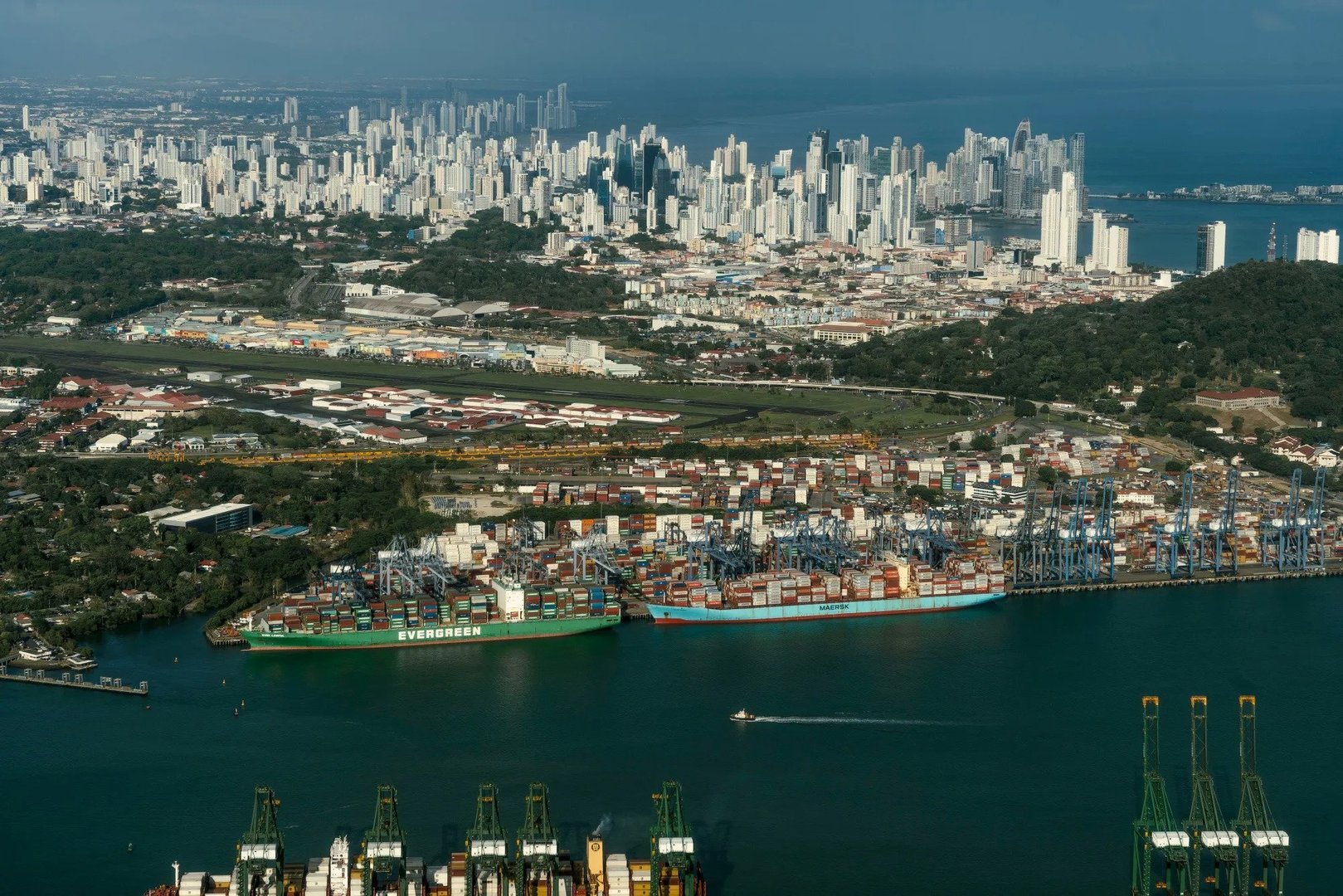 Hong Kong Government Rejects Panama Supreme Court Ruling on Canal Port Contracts