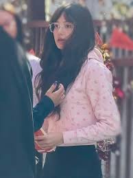 BLACKPINK’s Lisa Visits Che Kung Temple in Hong Kong to Embrace Her Spiritual Side