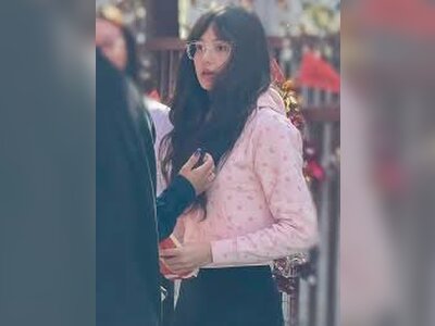 BLACKPINK’s Lisa Visits Che Kung Temple in Hong Kong to Embrace Her Spiritual Side
