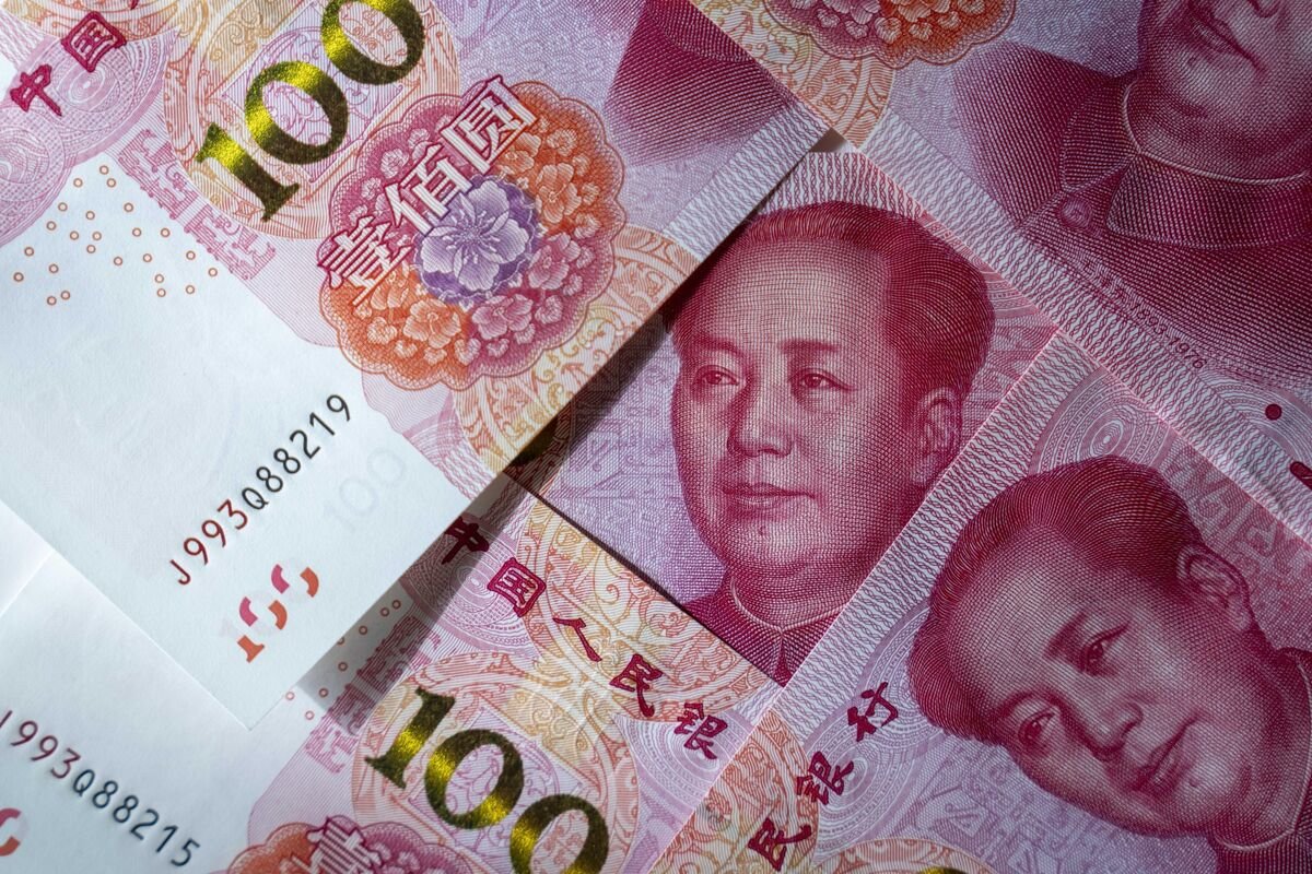 China Sells Yuan Bonds in Hong Kong at the Lowest Yields in Years, Underscoring Heavy Demand