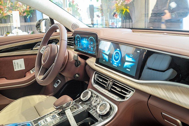 China’s EV Makers Face Mandatory Return to Physical Buttons and Door Handles in Driver-Distraction Safety Overhaul