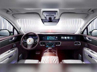 China’s EV Makers Face Mandatory Return to Physical Buttons and Door Handles in Driver-Distraction Safety Overhaul