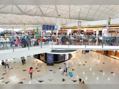 Public Frustration Mounts Over Food Prices at Hong Kong International Airport