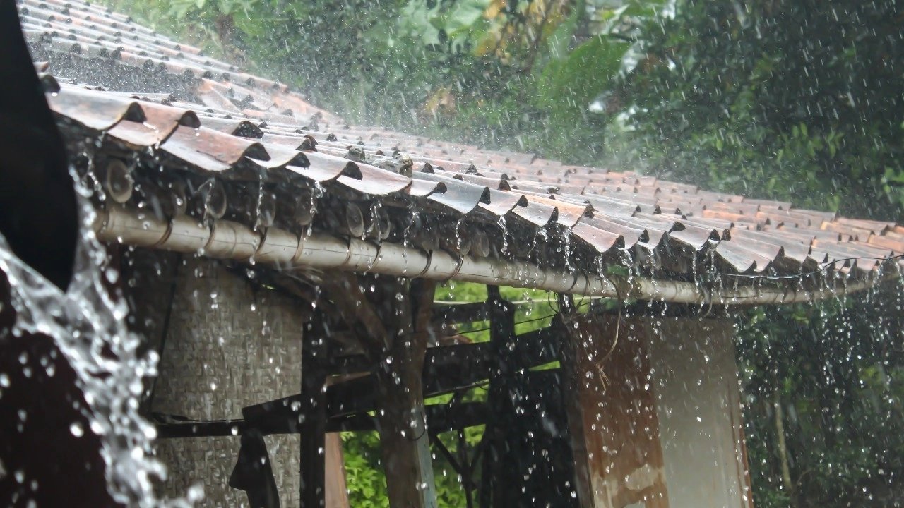 Thailand Braces for Intense Heat and Possible Summer Storms from March Eleven to Thirteen