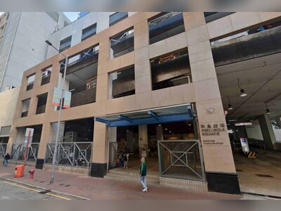 Hong Kong Police Pursue Three Suspects in US$12 Million Gold Heist