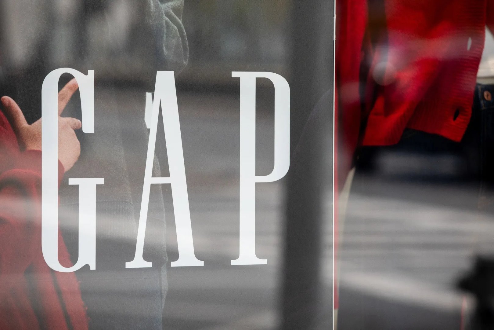 Gap Plans Major China Expansion with 50 New Stores and Hong Kong Return in 2026