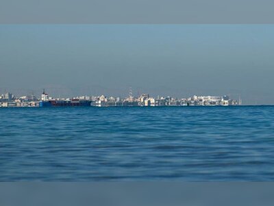 Rising Gulf Tensions Redirect Global Capital Flows to Singapore and Hong Kong