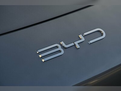 Hong Kong Ends Longstanding Electric Vehicle Tax Break as Chinese Brands Gain Market Lead