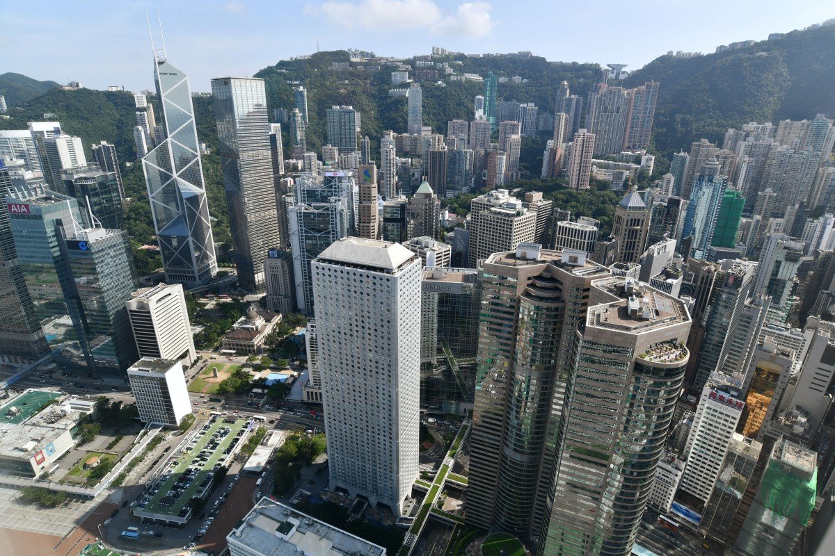 Hong Kong PMI Slips Below Growth Threshold as External Pressures Weigh on Business Activity